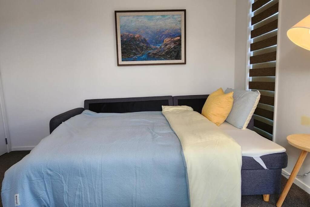 Cozy Retreat On Serene Street Hamilton Dış mekan fotoğraf