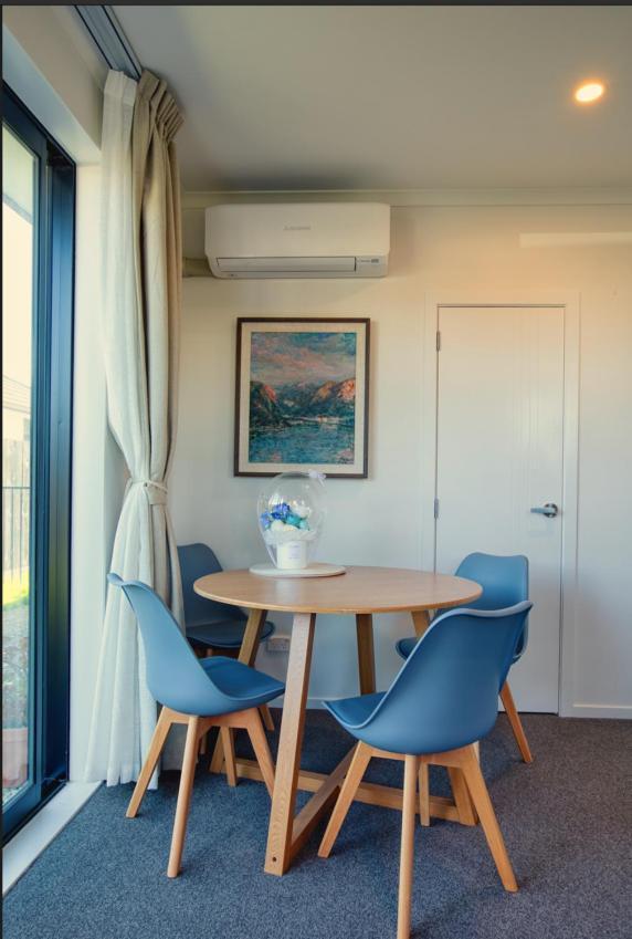 Cozy Retreat On Serene Street Hamilton Dış mekan fotoğraf
